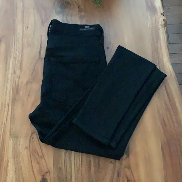 Citizen of Humanity- Rocket High Rise Skinny - Picture 1 of 10